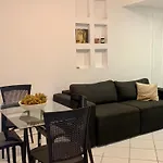 Apartamento inteiro perto da Cidade Universitária